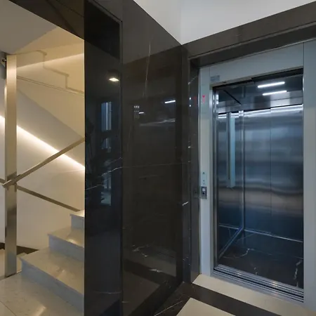 아파트 Sottosopra Silver *